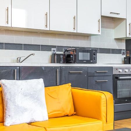 Liverpool City Centre 2 Bedroom Apartment - Ideal For All Guest Types ליברפול מראה חיצוני תמונה