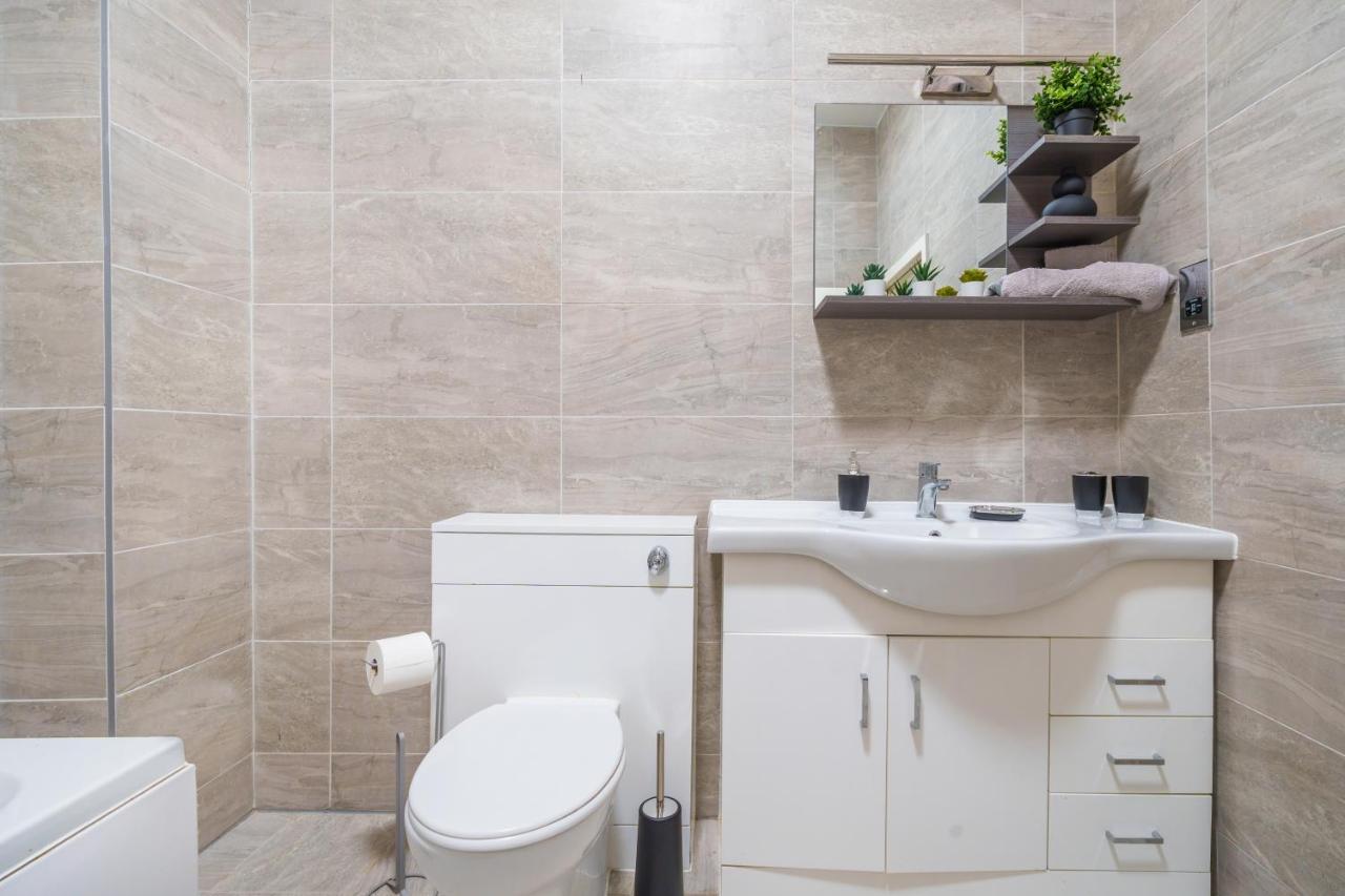 Liverpool City Centre 2 Bedroom Apartment - Ideal For All Guest Types ליברפול מראה חיצוני תמונה